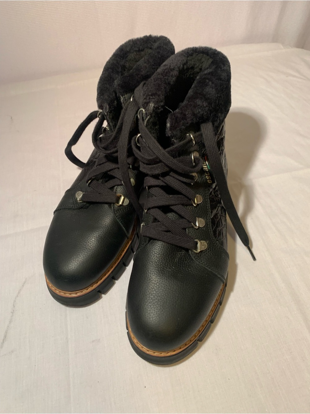 Oscar Sport black leather and faux-fur winter hiking/après-ski boots woman 39